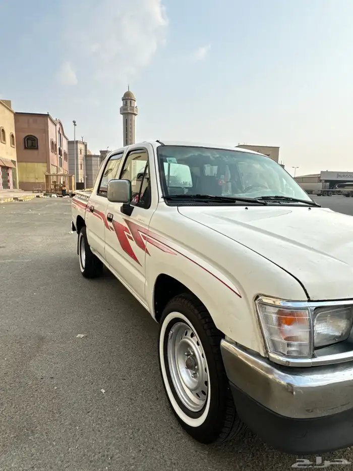 للبيع هايلوكس 2000 0