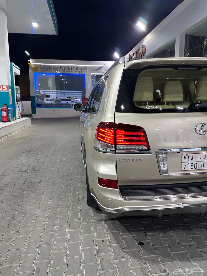 جيب لكزس 2012 DD 10