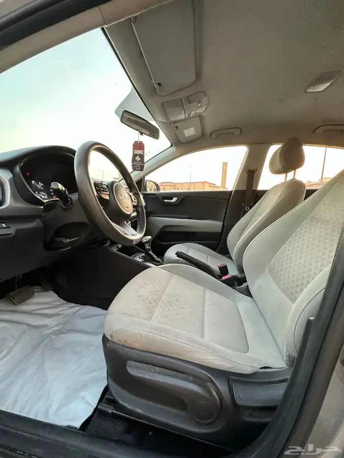 كيا ريو 223 نص فل نظيف للبيع 8