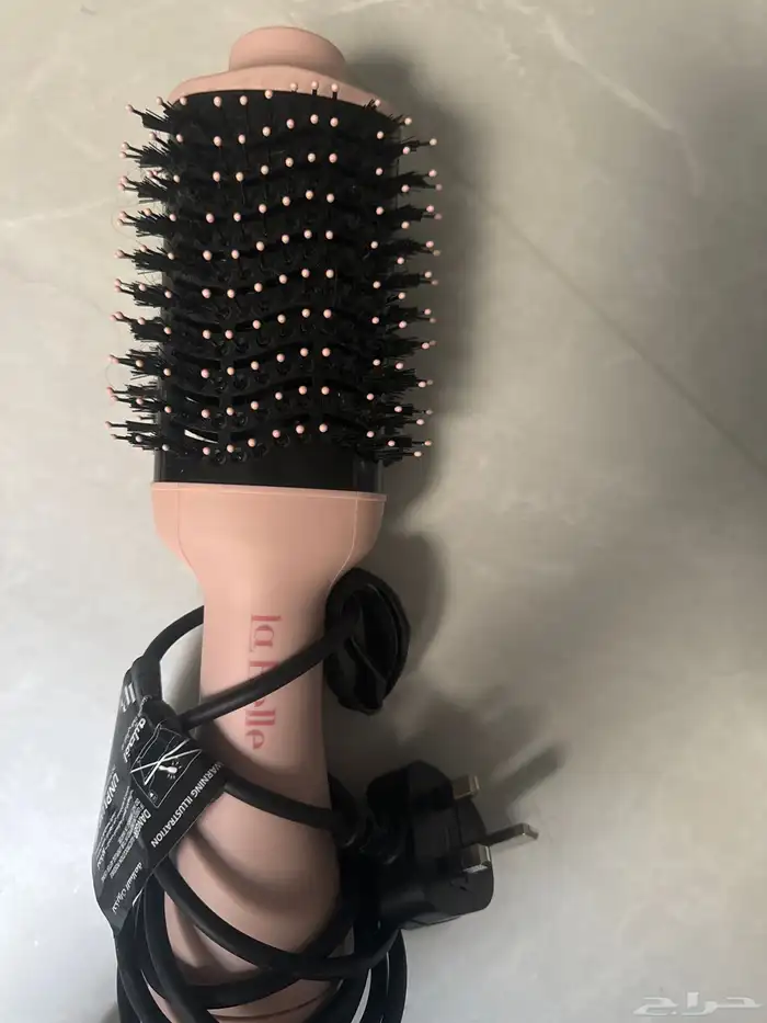 للبيع استشوار وردي ماركة La Belle جديد 2