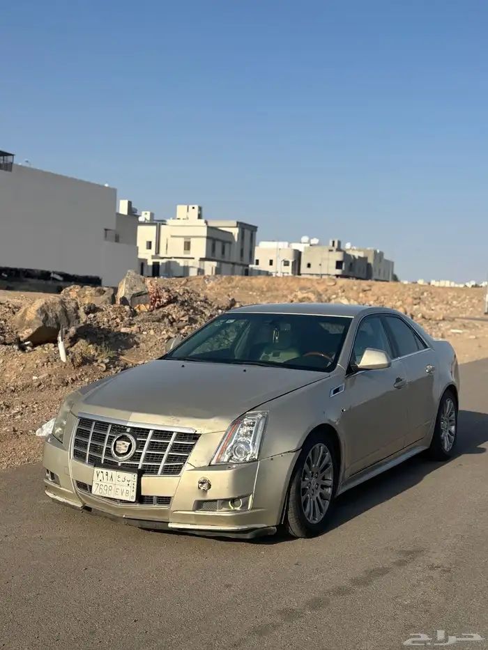 كاديلاك cts 2013 3