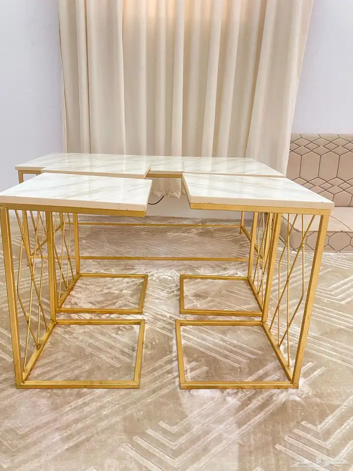 طاولات نظيفه ف الاستعمال بيع مستعجل الرصراص 2 بسعر 160 ريال 1