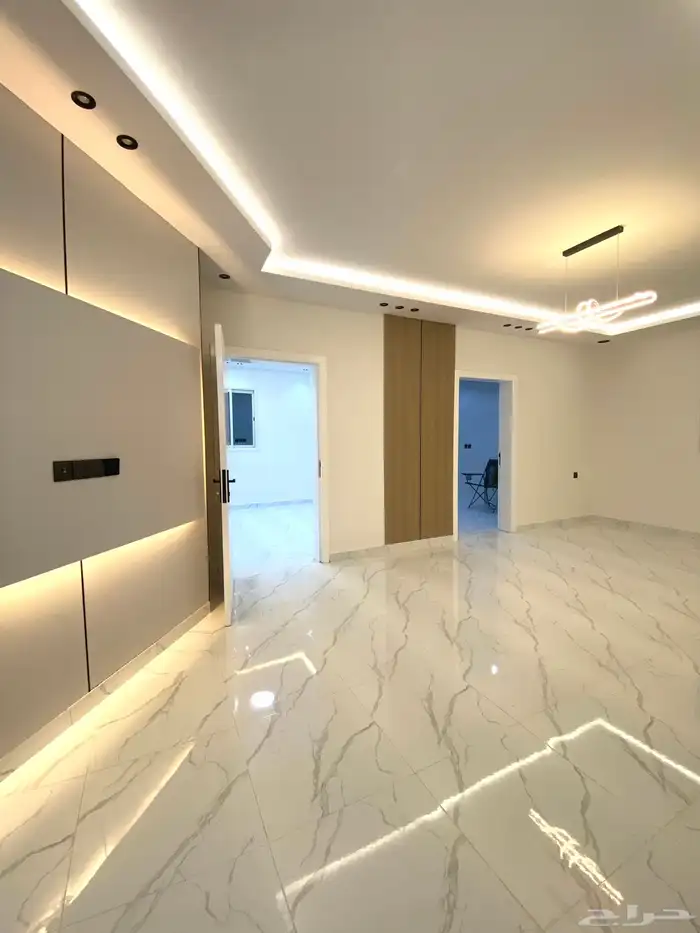 شقة تمليك للبيع ب370 الف شاملة السعي والضريبة ابها المحالة 10