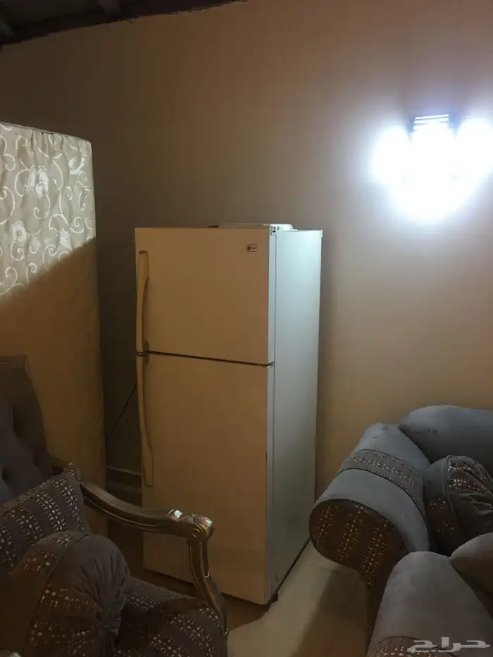 للبيع ثلاجة LG. 2