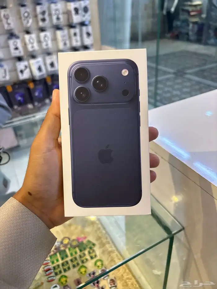 ايفون 17 برو جديد 0