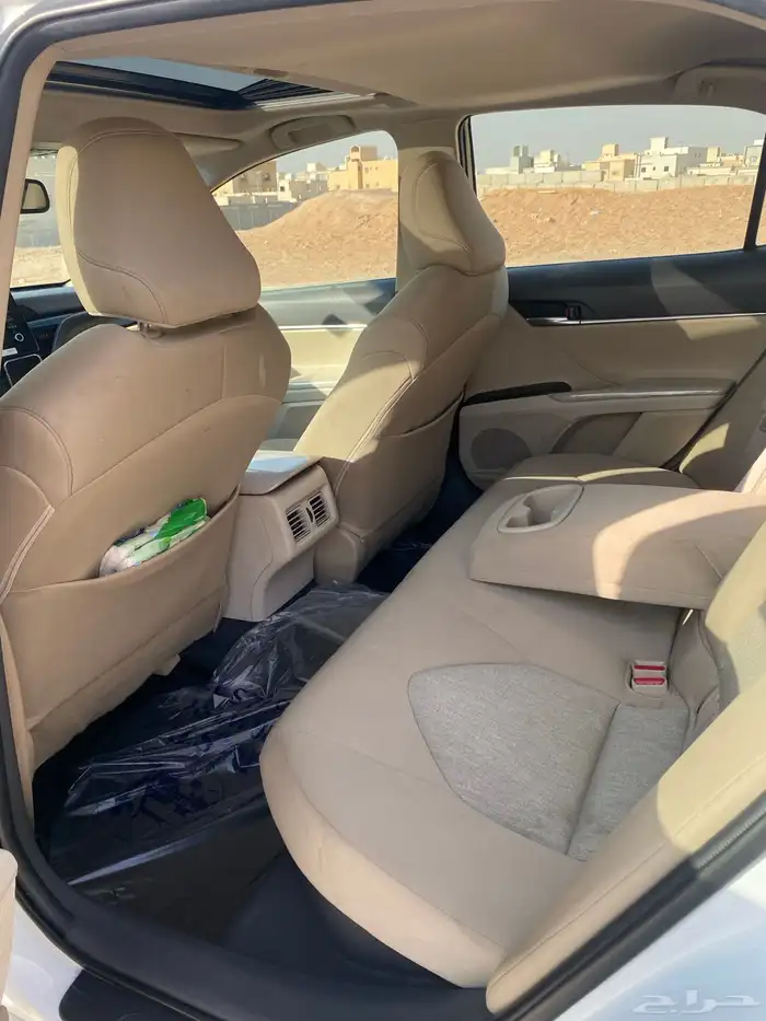 كامري GLE 2023 هايبرد فل 8