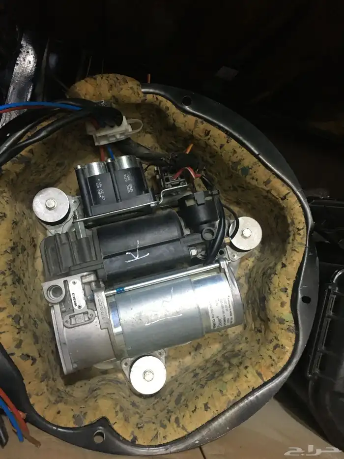 قطع غيار مستورد رنج روفر بجميع فئاتها 22