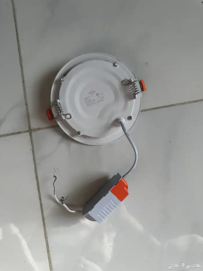 لمبات العدد 30 اسبوت لايت المقاس 10سم اللون ابيض 1