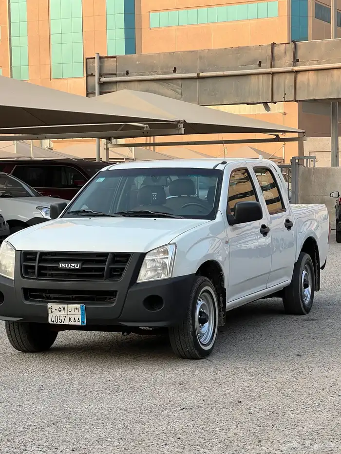 ايسوزو ديماكس موديل 2007 5