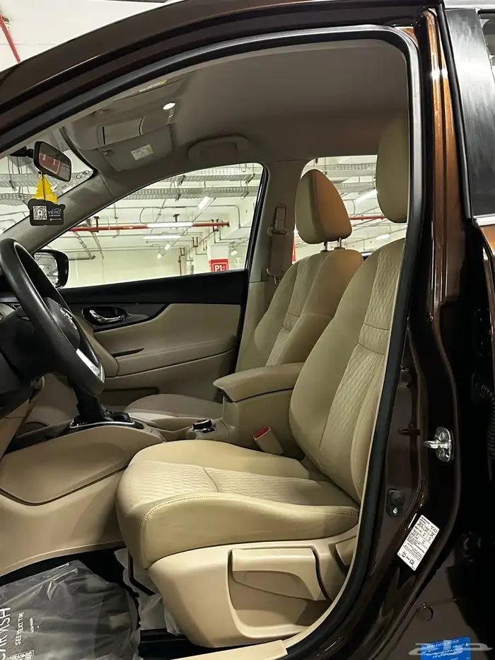 نوع السيارة 2021 اكس تريل 7 مقاعد دبل 12