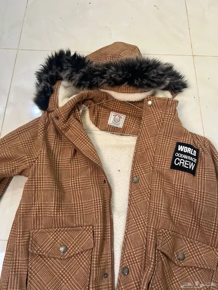 ملابس شتوية نظيفة لابس قليل لا يتواصل الا صامل فقط 20