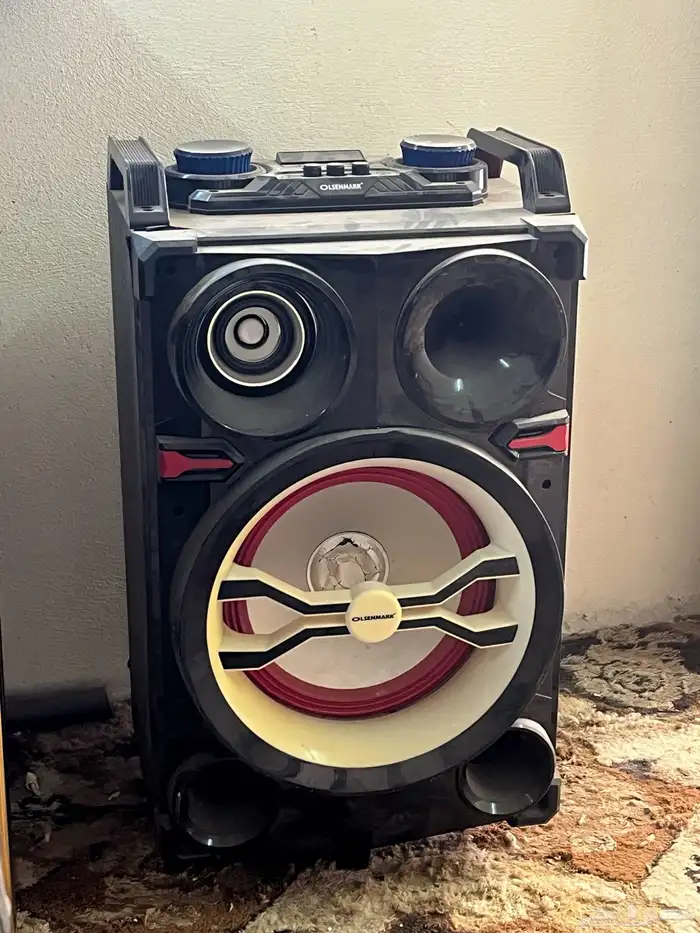 سماعة حفلات 0