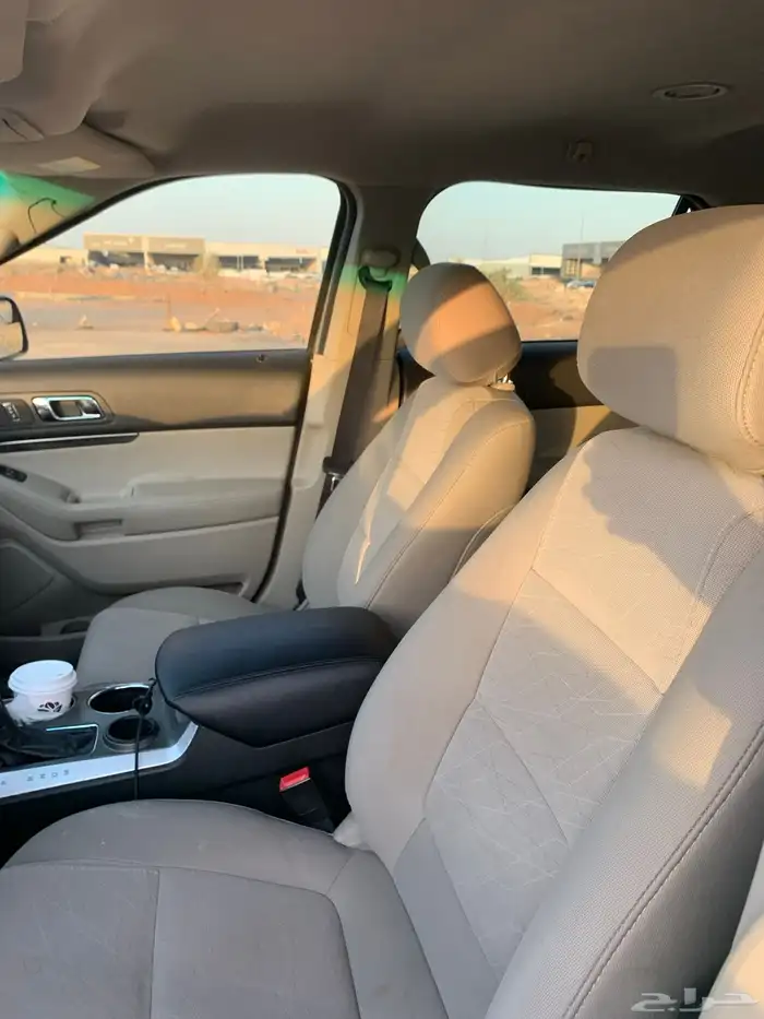 اكسبلور 2015 نظيف جدا 2