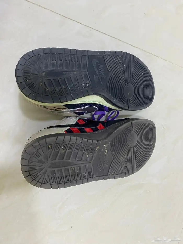 جزمة نايك استخدام بسيط مقاس 42-43 اصلي 3