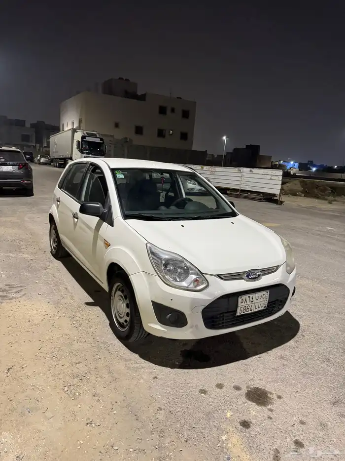 فورد فيجو للبيع 2015 1