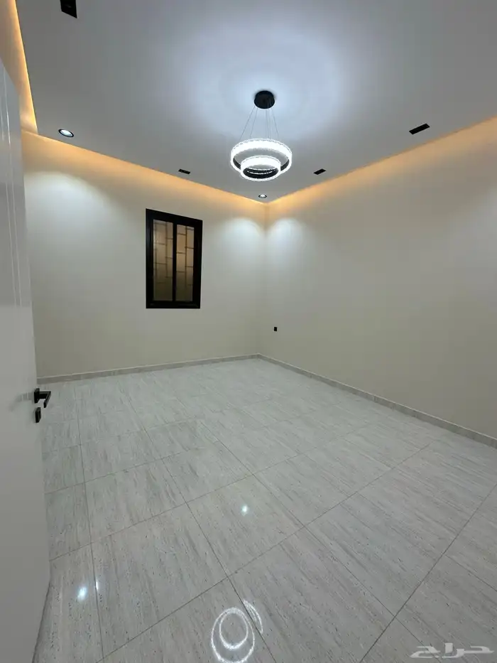 للبيع ادوار ارضية وعلوية بمساحة 240 متر خميس مشيط 8