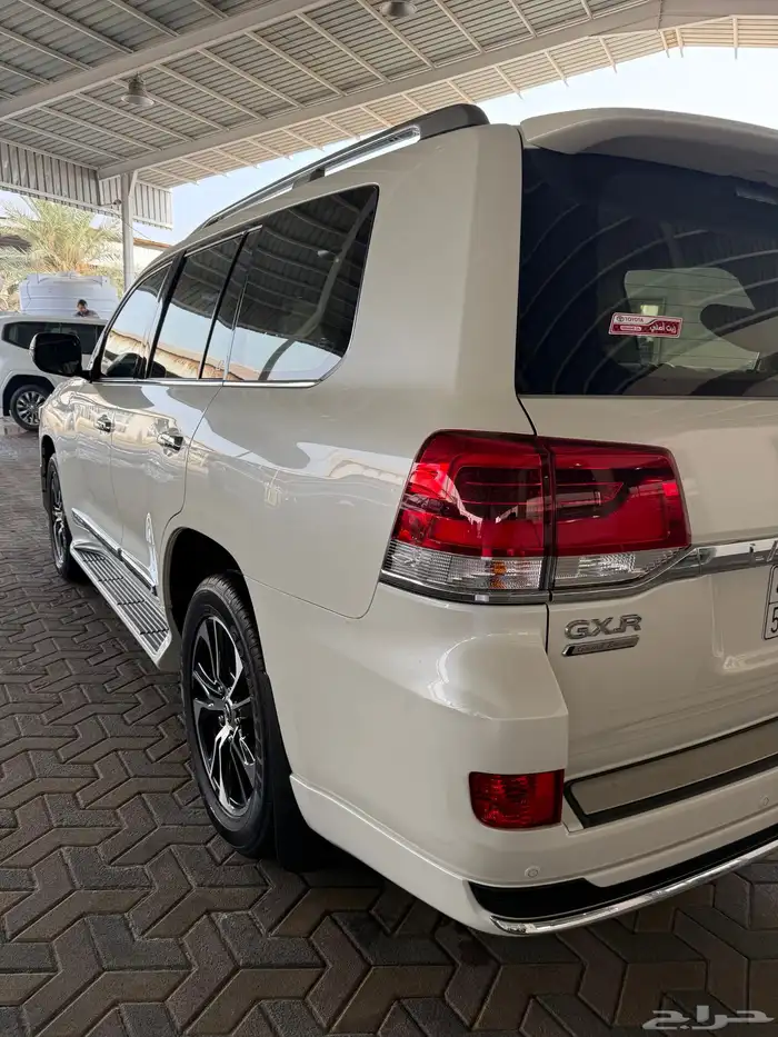 تويوتا لاندكروزر جي اكس أر تورينق سعودي رقم 4 موديل 2021 16