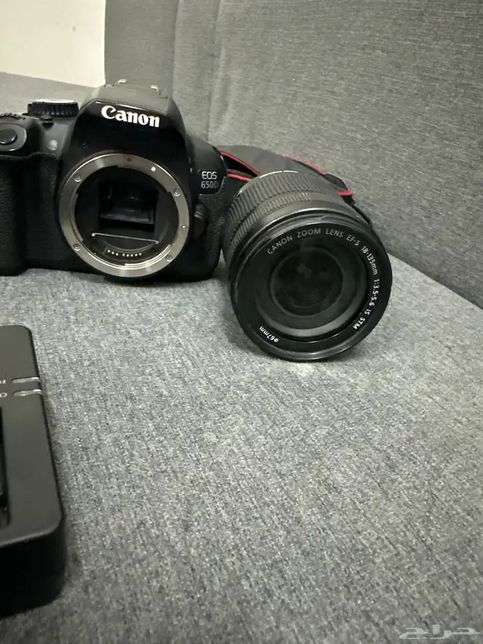 كاميرا كانون 1