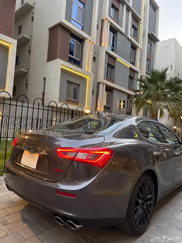 مازيراتي جيبلي مخزن 2016 15