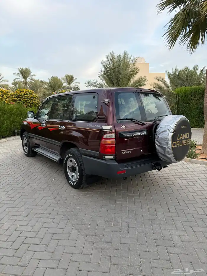 لاندكروزر 1999 قير عادي (عنابي) ممشى قليل 2