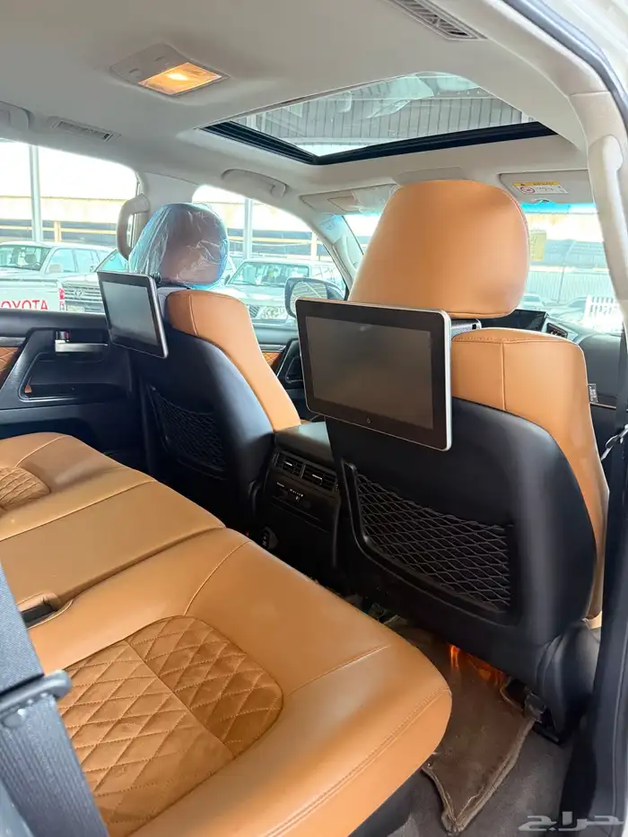 تويوتا لاندكروزر جي اكس أر تورينق سعودي رقم 4 موديل 2021 24