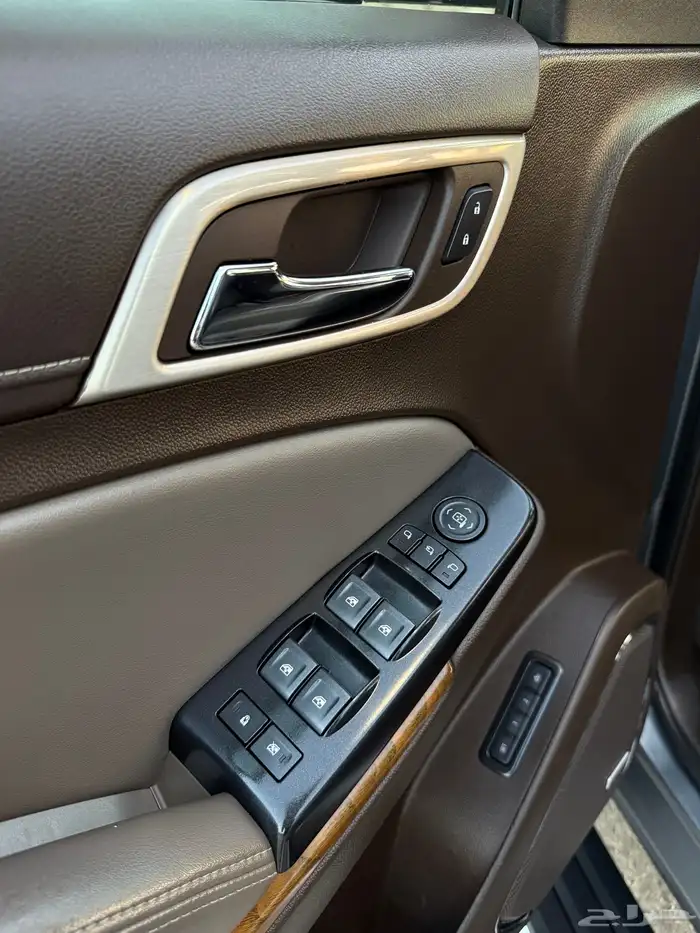 للبيع يوكن دينالي 2020 فل كامل 28