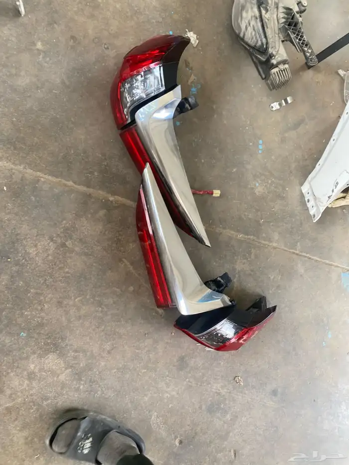 للبيع اصطبات جيب لكزس 0