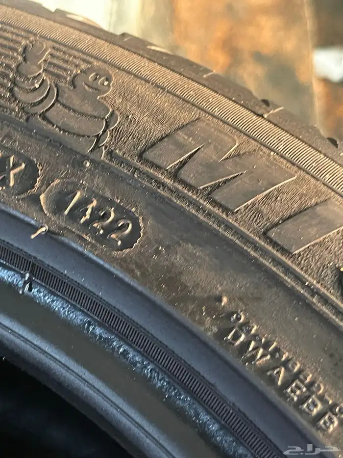 طقم كفرات مشلان اخو الجديد 245 45 18 9