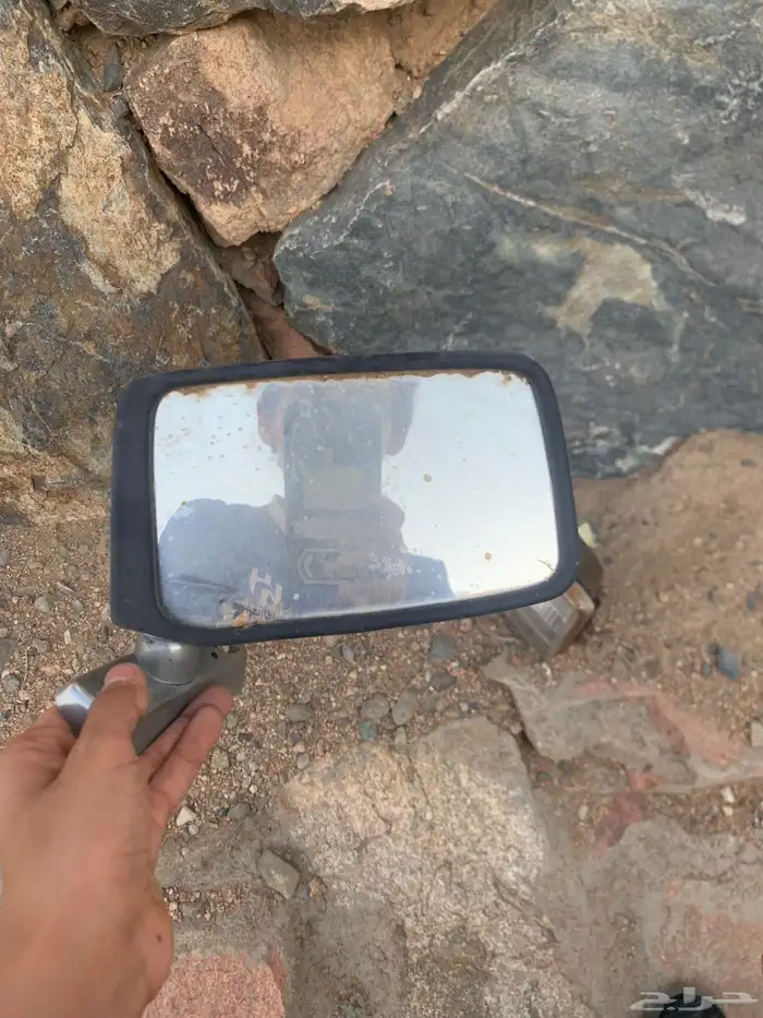 السلام عليكم يوجد عندي اغراض للبيع 0