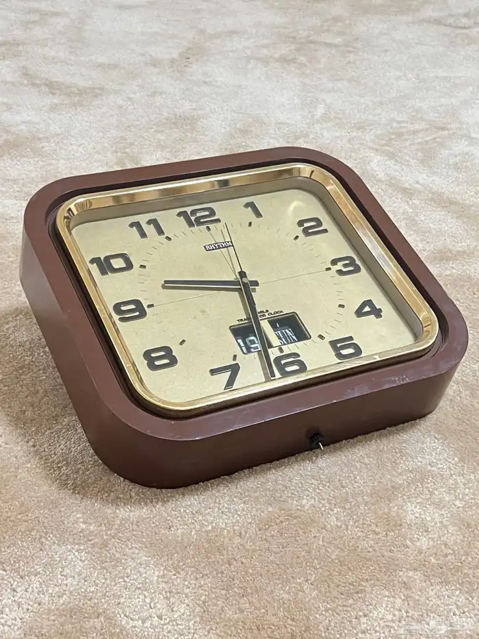 ساعات حائط انتيك 3