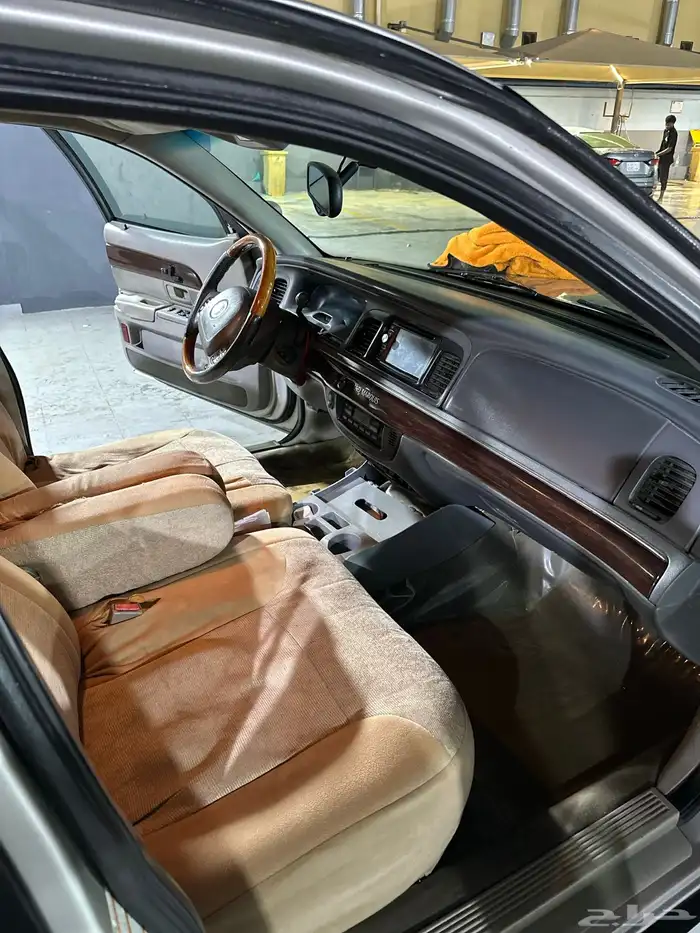 فورد قراند ماركيز لوحه مميزه 6