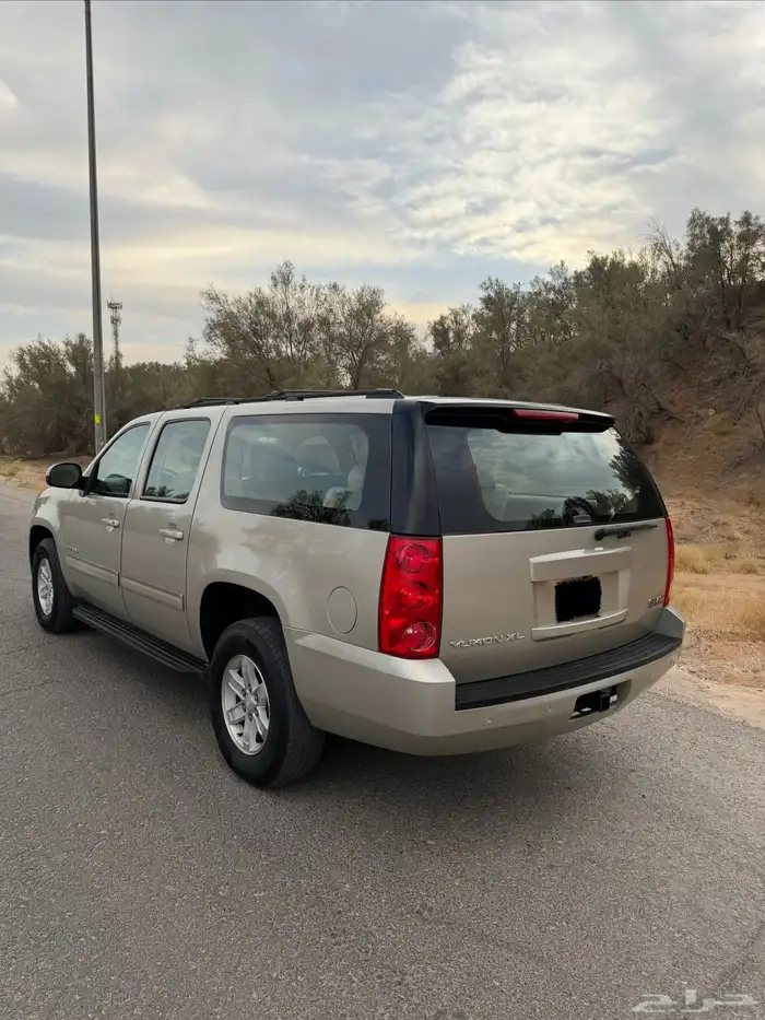 جمس وارد الجميح دبل   GMC 2013 XL 7