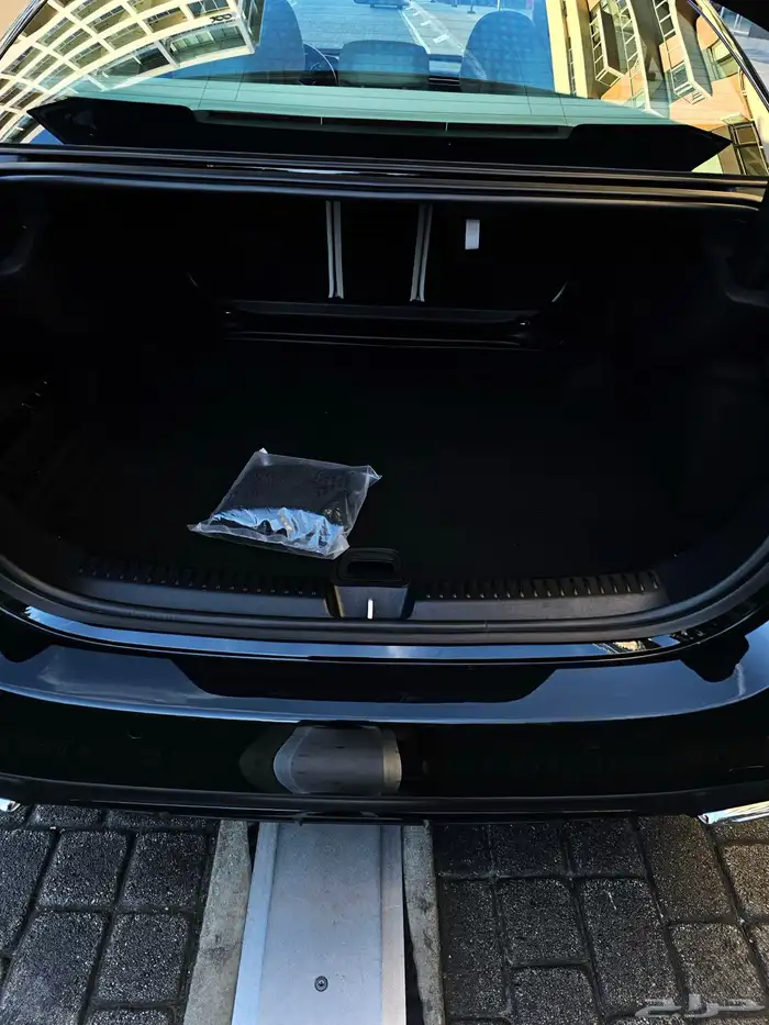 مرسيدس بنز E350 2024 5