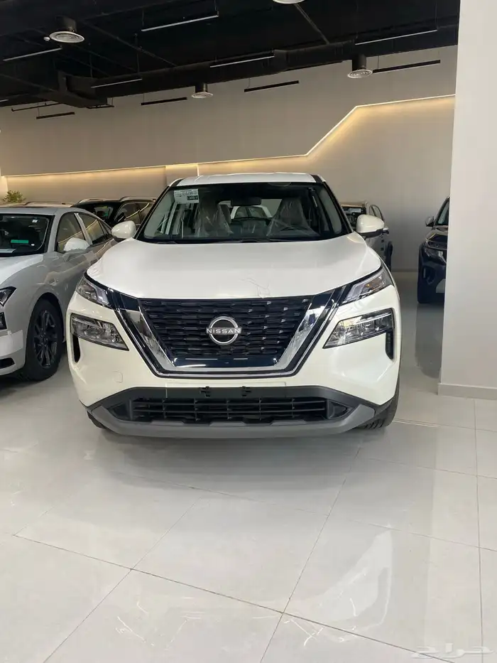 متوفر نيسان اكستريل ستاندر بدون دبل موديل2025 بافضل سعر 1