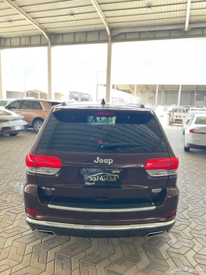 جيب شيروكي جراند 2015 فل كامل سعودي ماشي 139 الف 3