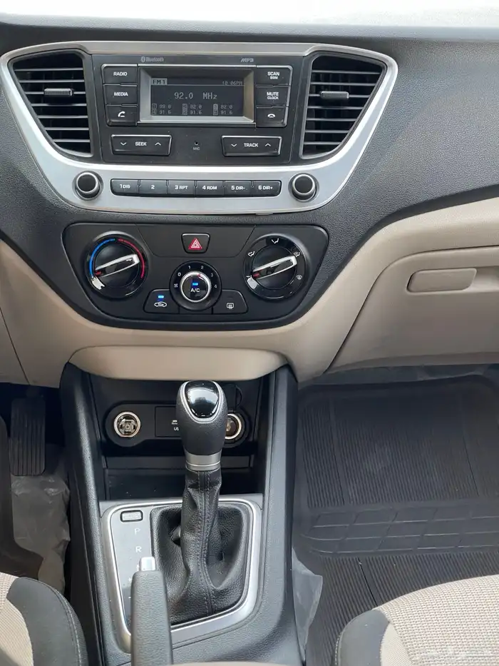 اكسنت 2023 نضيف جدا 21