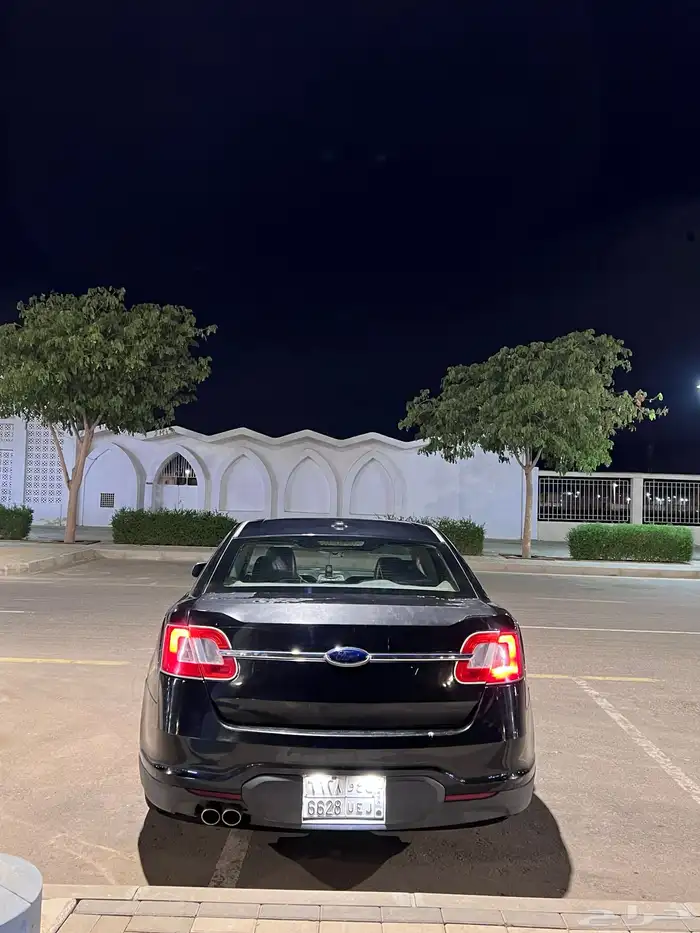 فورد تورس اعلي فئه نظيف للبيع 2