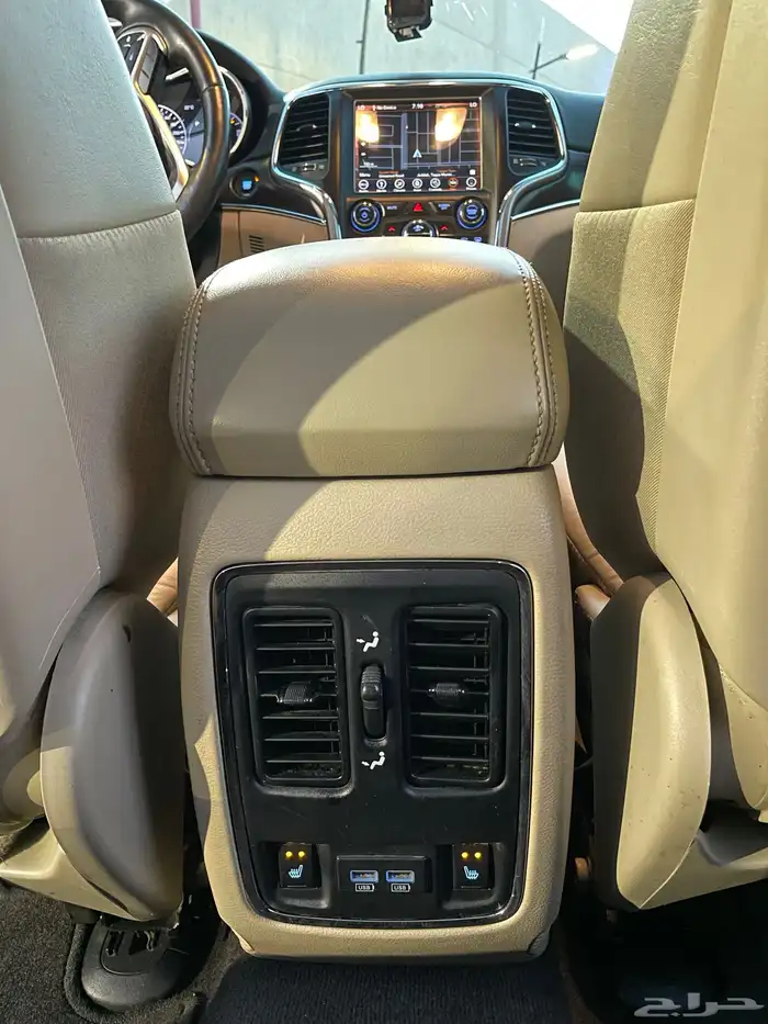 2018 جيب جراند شروكي ليميتيد فل كامل 36