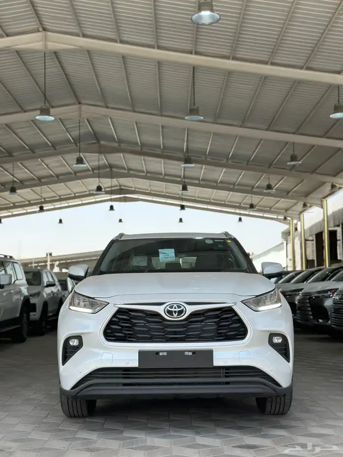 تويوتا هايلاندر GLE الوان ابيض موديل 2025 2