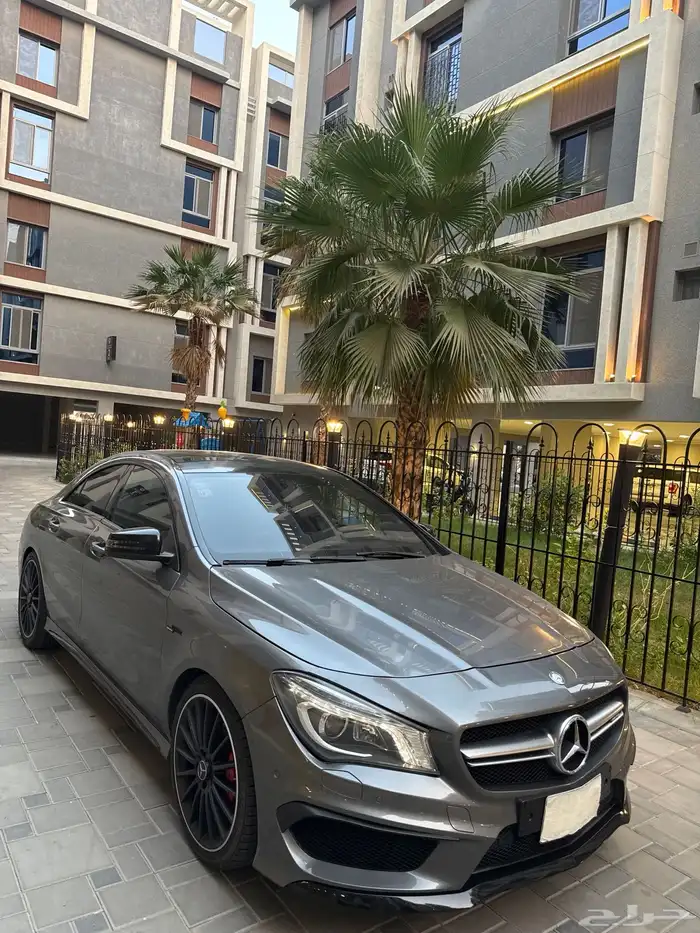 Mercedes CLA45 AMG 2015 4