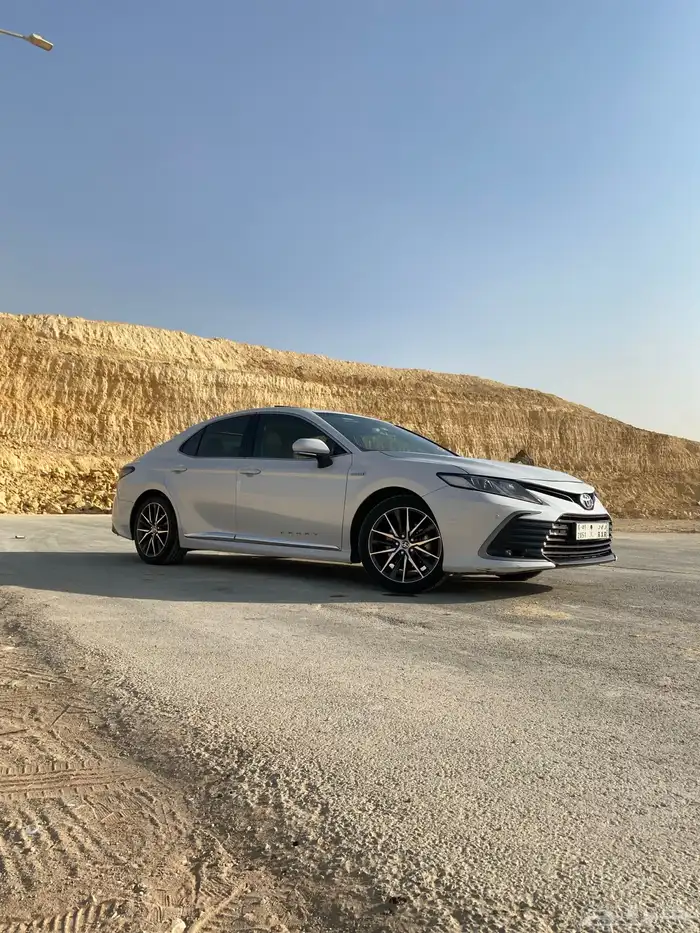 كامري GLE 2023 هايبرد فل 5