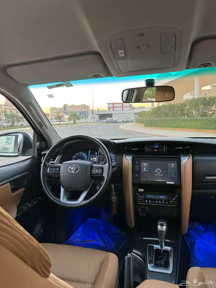 فورنشر 2023 6 سلندر سعودي 64