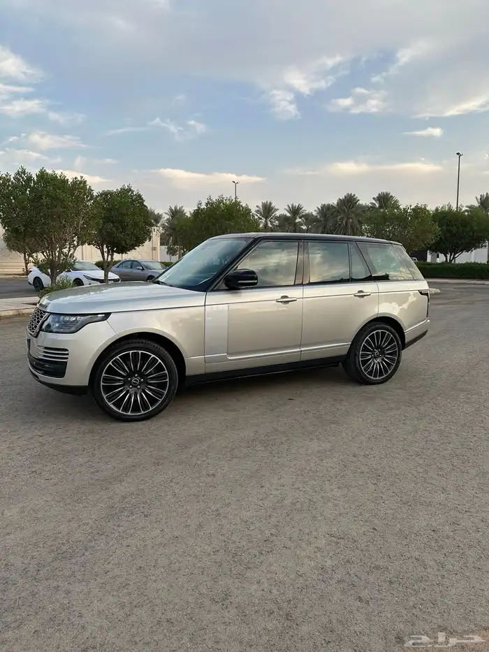 للبيع رنج روفر فوج 510 معدل 2020 21