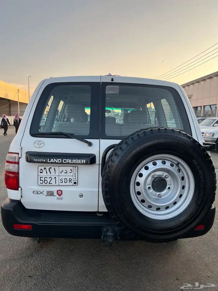 للبيع جي اكس 2003 6