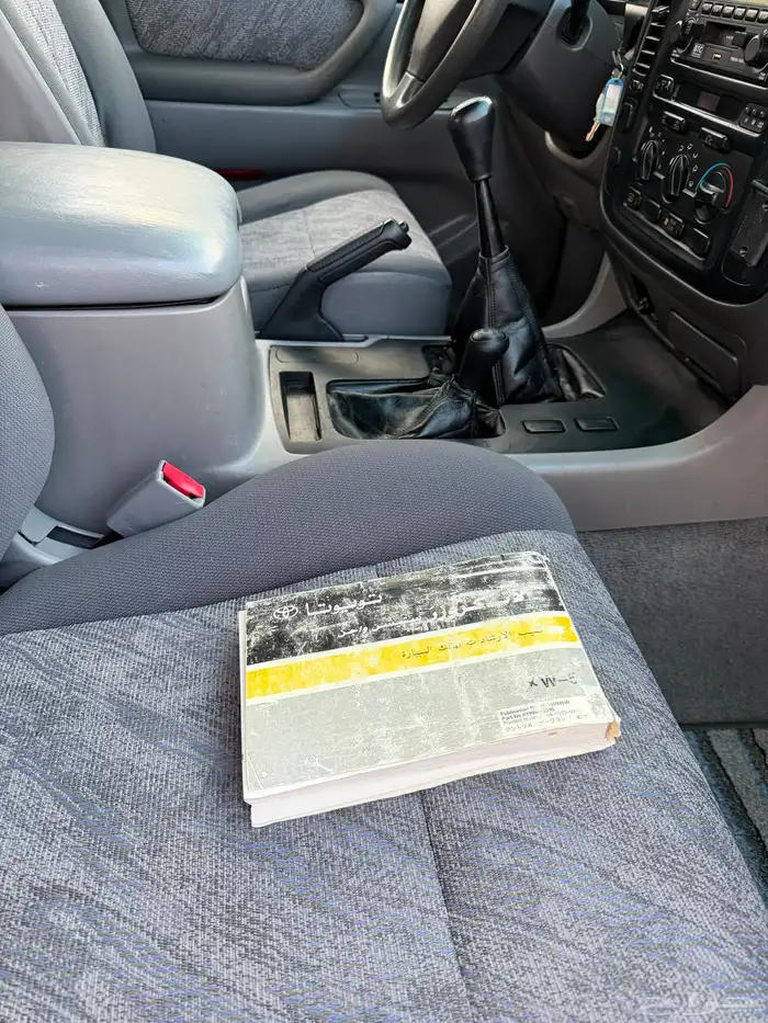 لاندكروزر 1999 قير عادي (عنابي) ممشى قليل 52