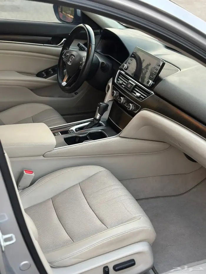 هوندا اكورد 2022 EX 8