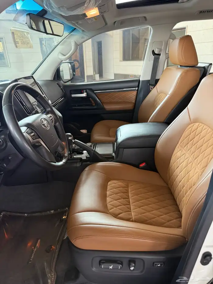 تويوتا لاندكروزر جي اكس أر تورينق سعودي رقم 4 موديل 2021 40