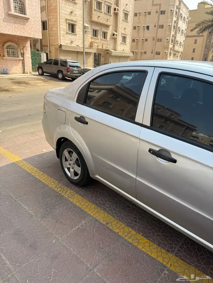 أفيو 2013 للبيع 3