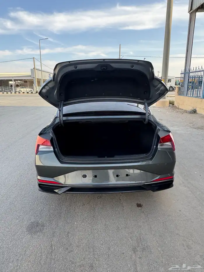 الانترا 2021 بنزين 8