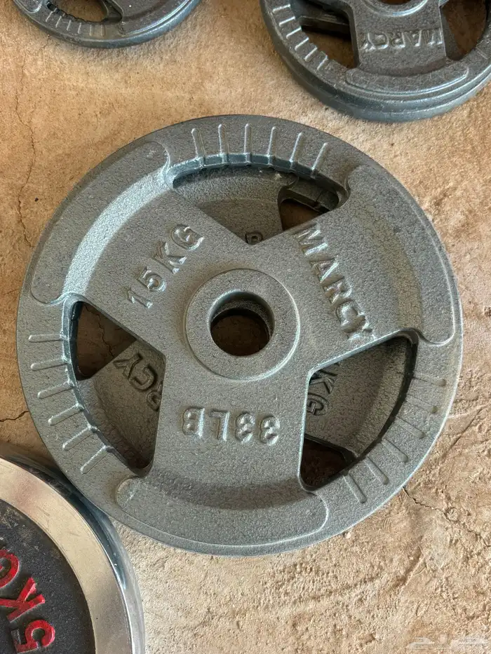 ادوات ودانبل نادي رياضي منزلي متكامل شبه جديده 10